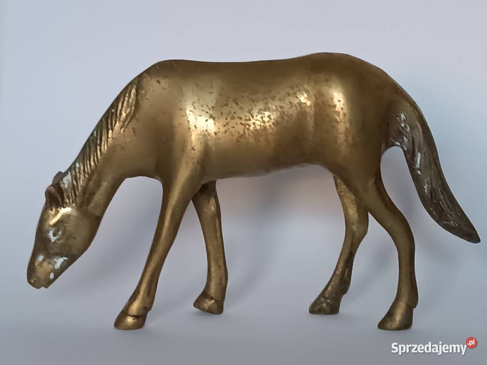 Mosiężna figurka konia Koń pasący się Dekoracja