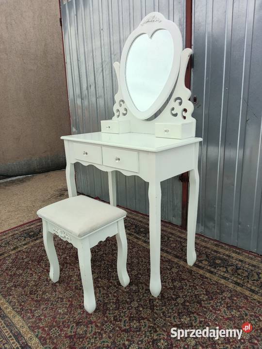 Toaletkę sprzedam Borówno