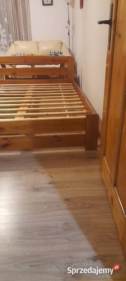 Łóżko 140x200 z materacem Łóżka Karpacz