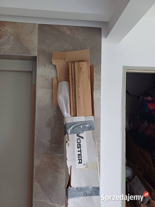 Maskownica futryny drzwi prawa 80 nowa Powązki
