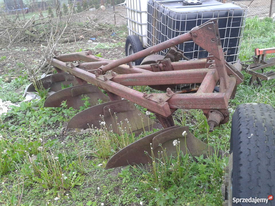 Pług 4 skibowyrozsiewacz Drużbice