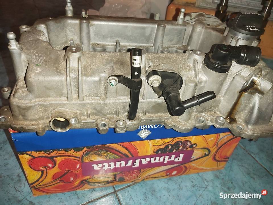 Pokrywa zaworów opel astra k corsa e 10 turbo