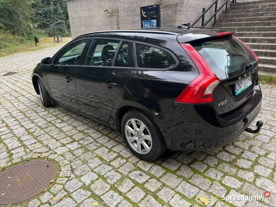 Volvo V60 Podgrzewane fotele Parktronik lakier metallic Nysa