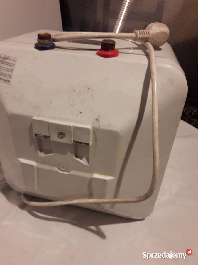 Elektryczny przepływowy ogrzewacz wody Bluker Łódź