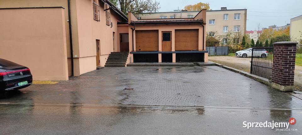 Lokal UsługowoHandlowy 650 m2DomDwie działki sprzedam