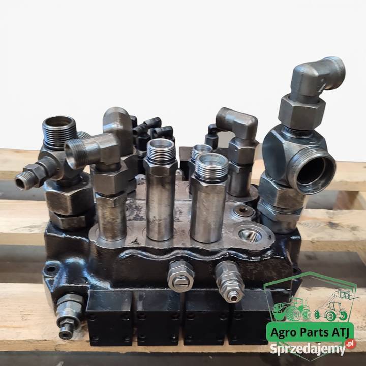 Manitou MLT 627 Rozdzielacz hydrauliczny Ciechanowiec