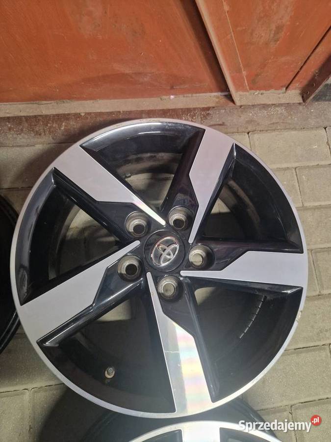 Felgi aluminiowe toyota Średnica 16"