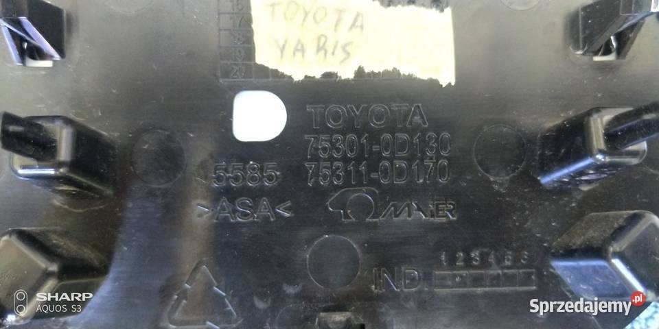 Toyota Yaris III Ii FL logo zderzaka Hybryda Łódź