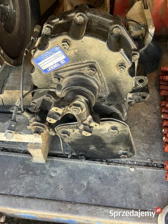 Przekładnia rozdzielnia do wozidła koparki Gromnik