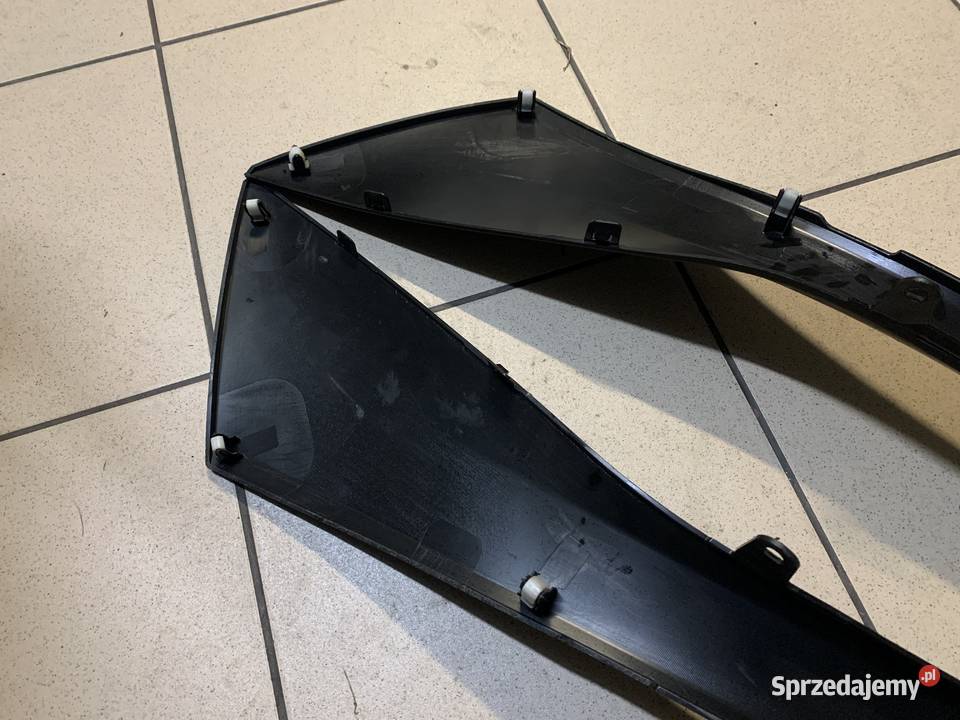 Listwa przypodłogowa wypełnienie Suzuki Burgman Elementy nadwozia Brzeszcze