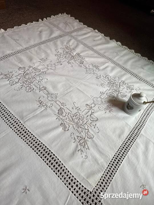 obrus szydełkowy haftowany rękodzieło Zabrze