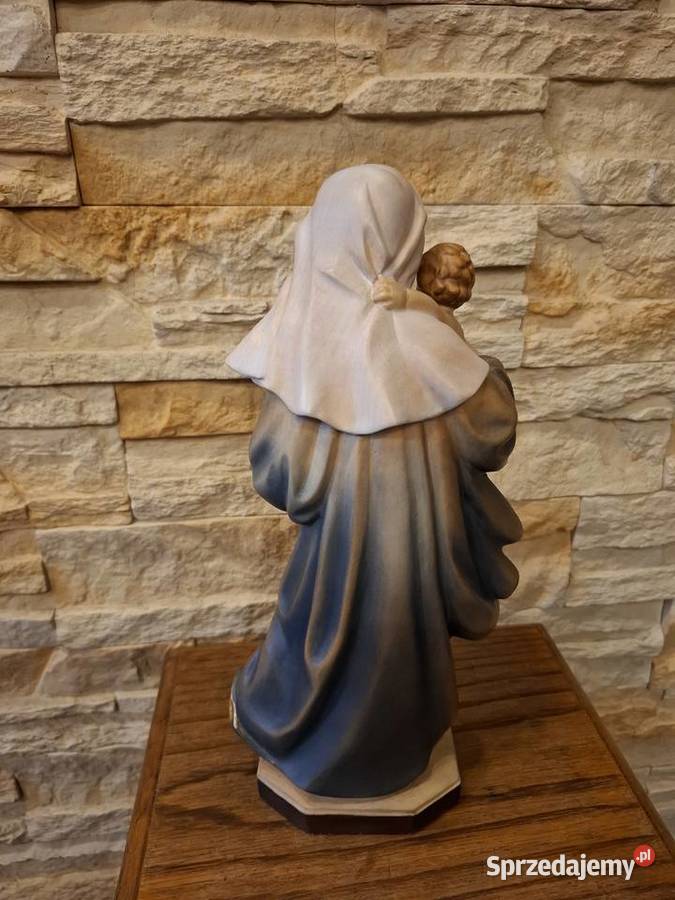Rzeźba z drewna malowana Matka Boża z Lubień