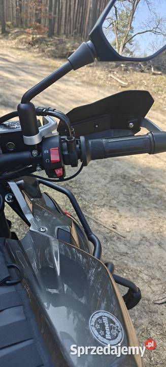 Sprzedam Benelli TRK 502 X przebieg 22 000 dużo łańcuch łódzkie Justynów