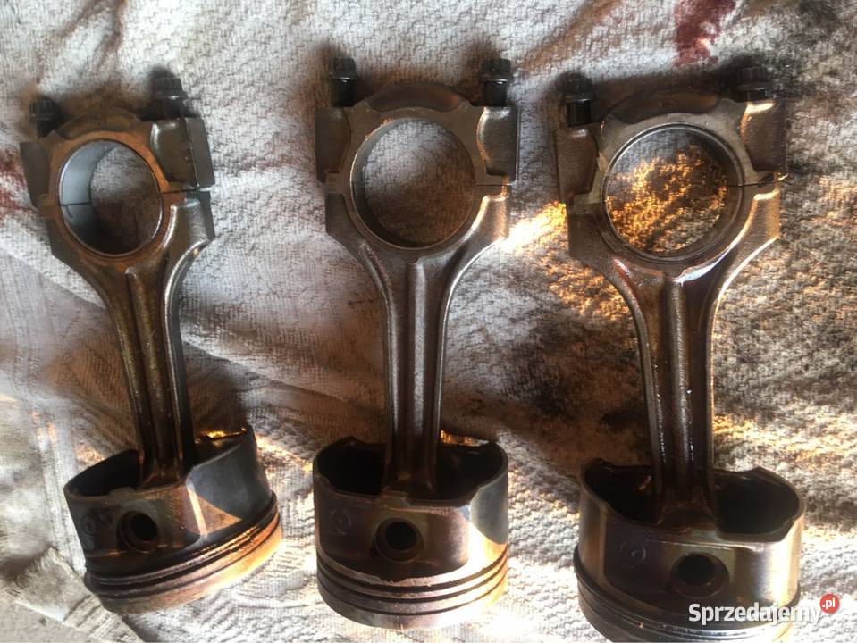 Tłoki i pompa olejowa do Mercedesa C280 W202 Rok produkcji 1998 Raczki
