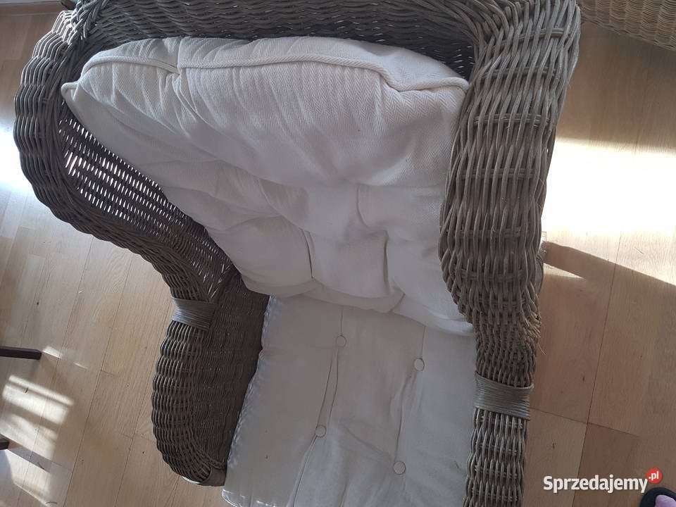 Sprzedam fotel rattanowy Ksawerów