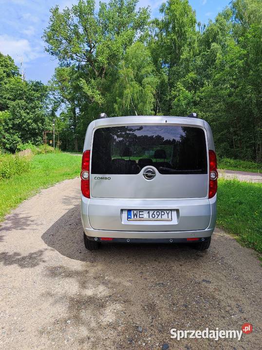 Opel Combo 16 CDTI 2017 r Salon mazowieckie Świercze