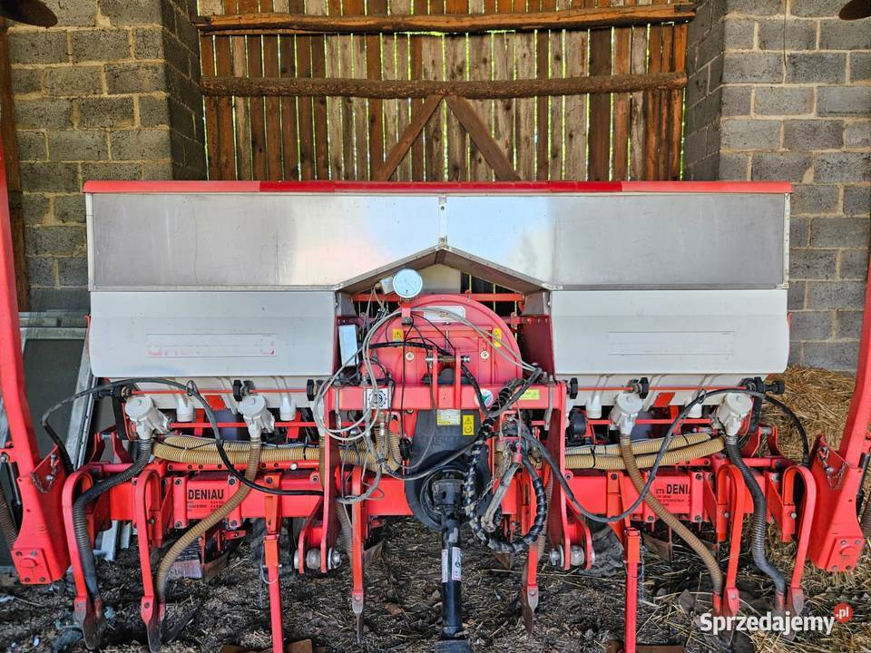 Siewnik 6 Rzędowy Gaspardo ST300 R6 MicroC do Do sieczkarni Turów