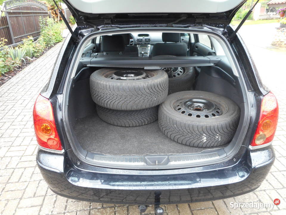 TOYOTA AVENSIS 18 benzyna BEZ Wkładu manualna sprzedam