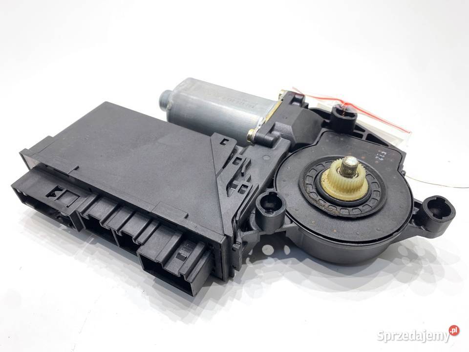 SILNIK PODNOSZENIA SZYBY PRAWY PRZÓD AUDI A4 B6 osobowe podkarpackie