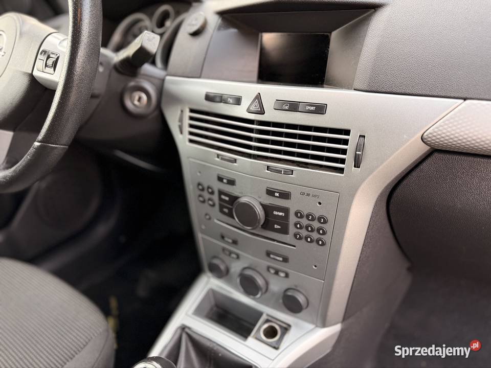 Opel Astra GTC OPC Line 2010 18 140 Będzin