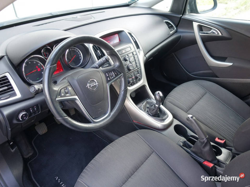 Opel Astra 14 140Podgrzfotele i światła do jazdy dziennej lubelskie