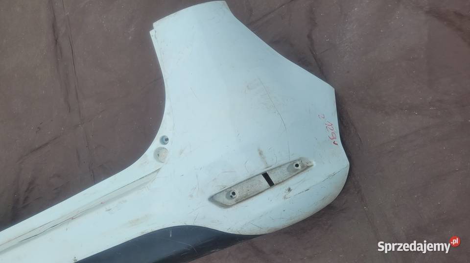 FORD B 2012 ZDERZAK TYŁ TYLNY av1117906ADW z129 osobowe