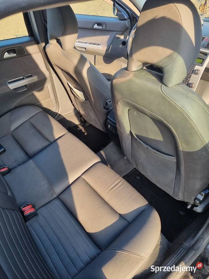 Volvo v50 20D 136KM Smolugi