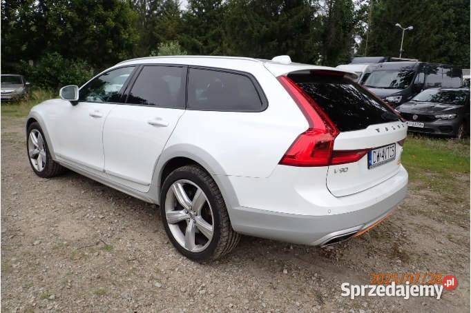 VOLVO V90 CC 2018 196900 ccm 190 V90 mazowieckie