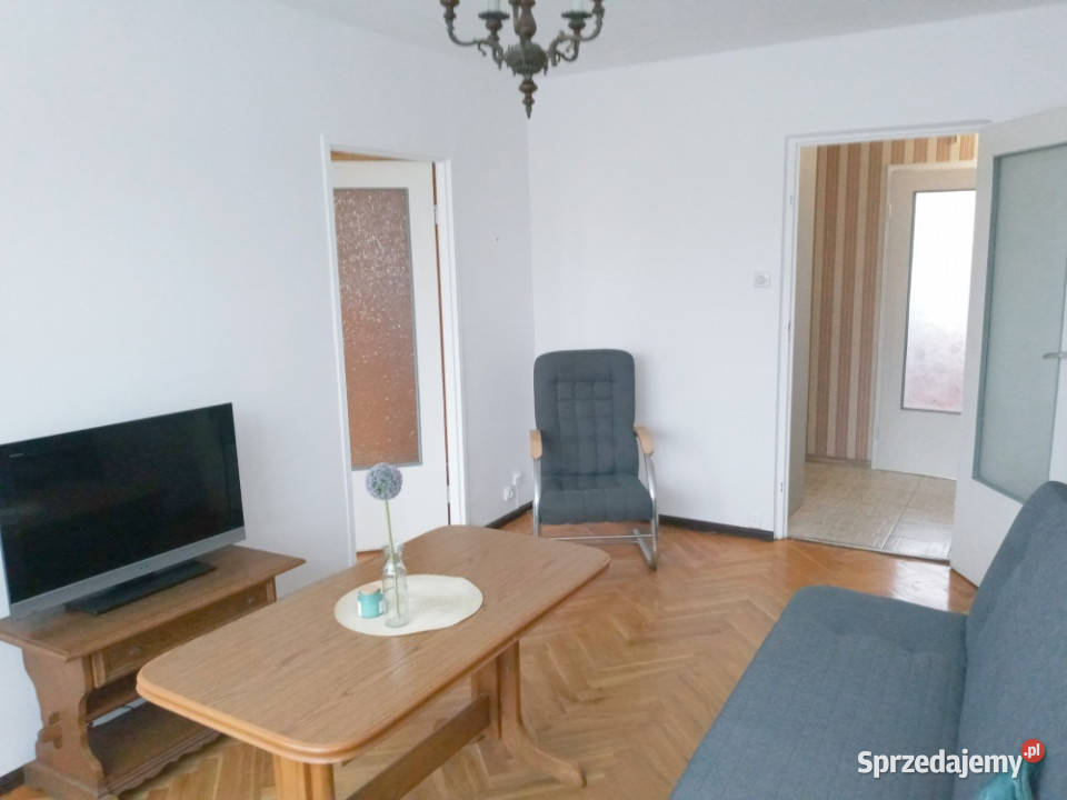 Mieszkanie na sprzedaż 62 m2 4 pokoje 3 piętro łódzkie Pabianice