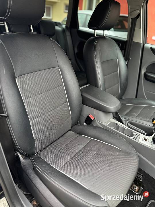 FORD FOCUS KOMBI MK2 16 16V 116 lakier metallic podkarpackie Haczów