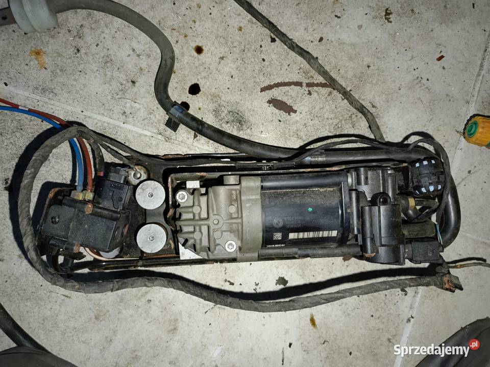 BMW F01 2009r 30benzyna N54 kompresor Złoczew