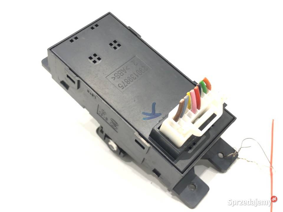 PRZEŁĄCZNIK SZYB HYUNDAI i20 II 93570C8040