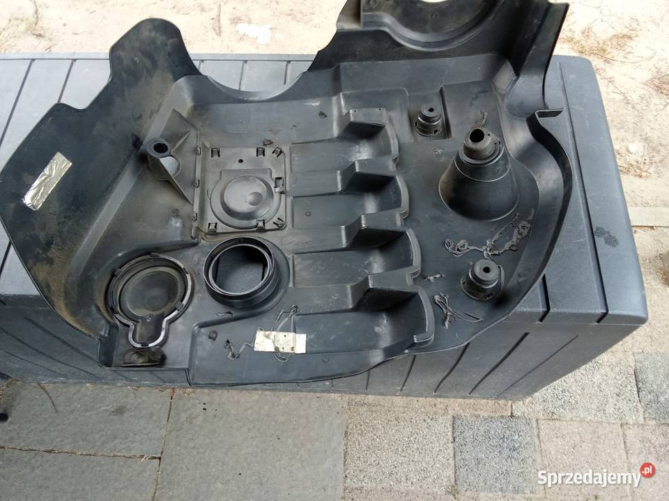 Passat B5 fl TDI osłona na silnik orginal Kamieniec Wrocławski