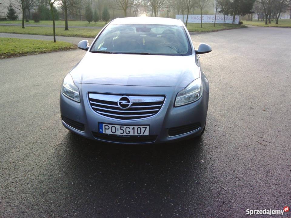 Opel Insignia 20 CDTi 110 2011r sedan Poznań