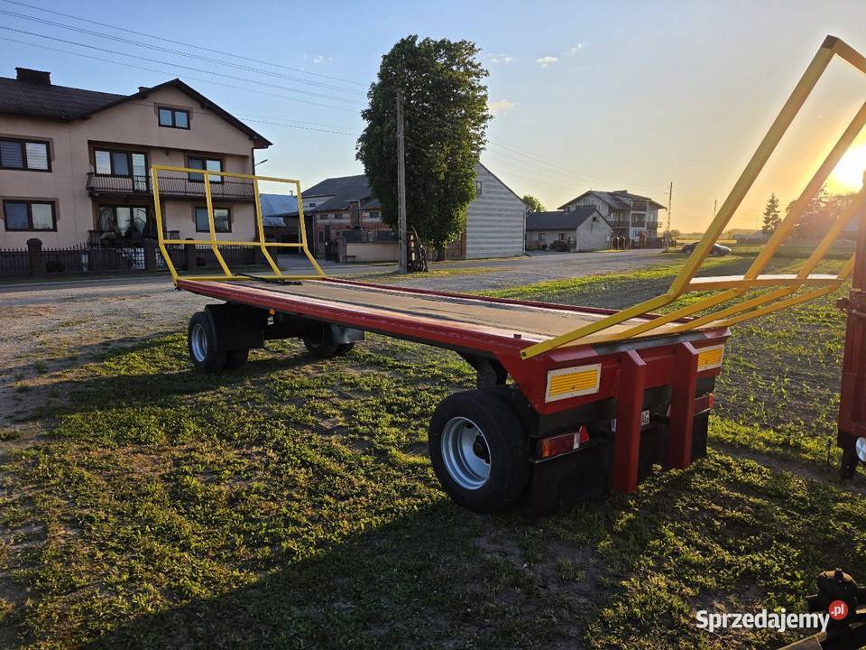 Przyczepa do blotów bel słomy siana Krone Przyczepy rolnicze Bąków Górny