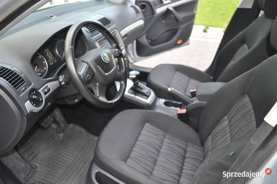 Skoda Octavia II FL 2009 18 TSI Elegance DSG Jabłonna