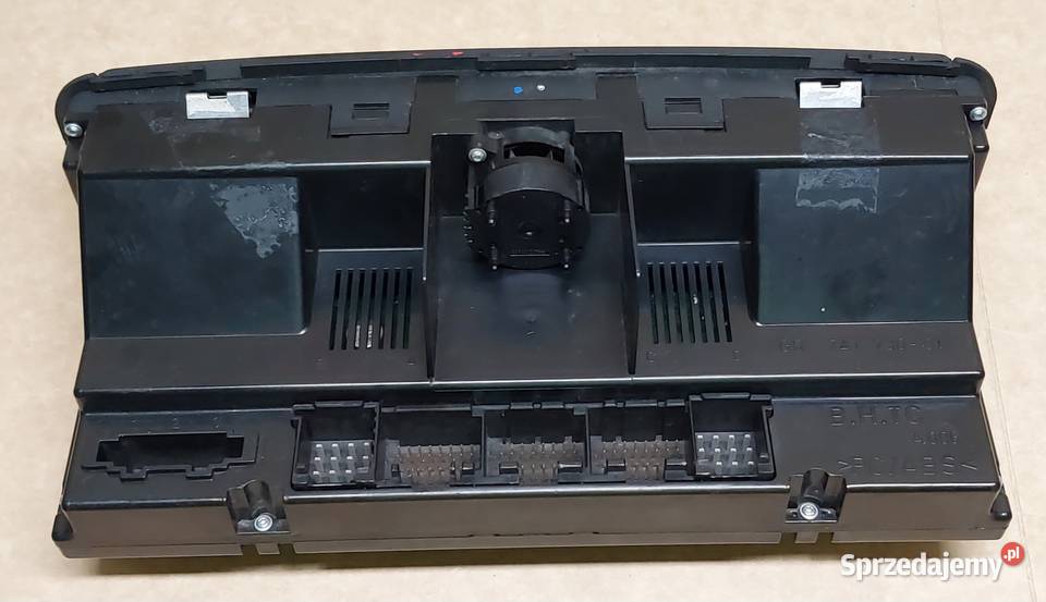 PANEL NAWIEWU KLIMATYZACJI AUDI A8 D3 4E0820043F dolnośląskie sprzedam