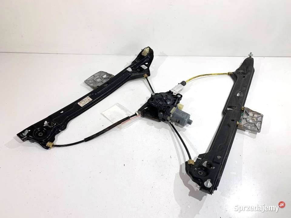 PODNOŚNIK SZYBY PRAWY TYŁ AUDI Q8 4M8839462 SUV