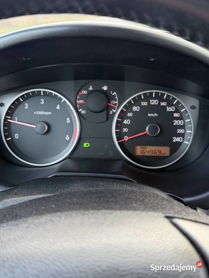 Hyundai i20 16 CRDi 2010 165