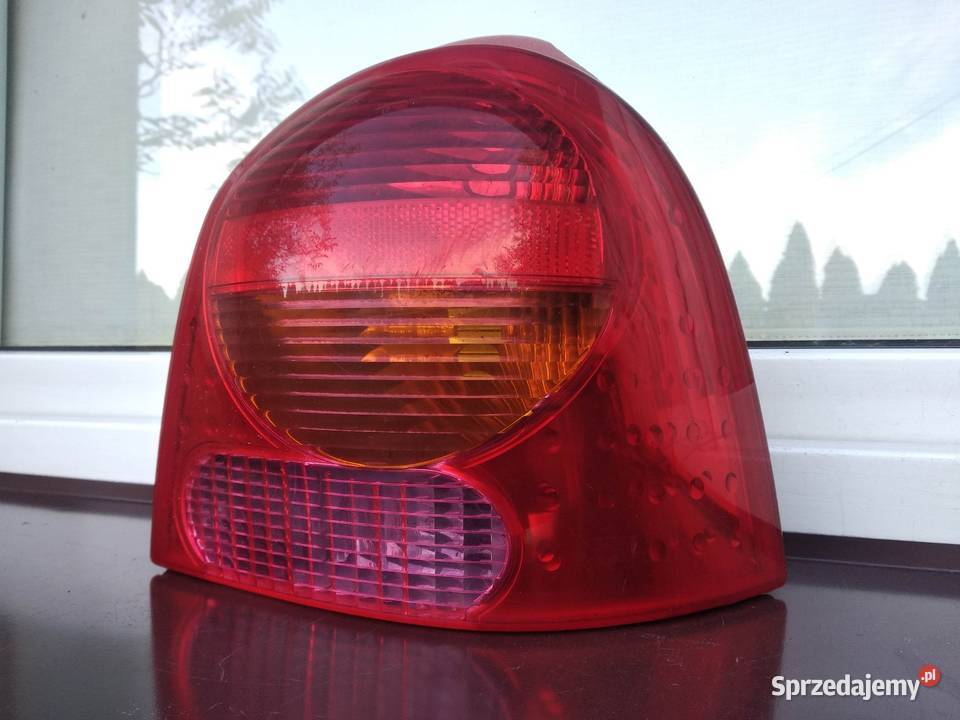 Renault Twingo I 1 FL LIFT lampa tył tylna prawa Części samochodowe Sieradz