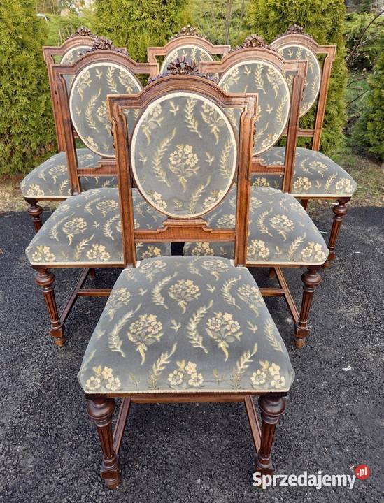 Komplet 6 pięknych orzechowych krzeseł 9288