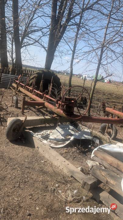 Zgrabiarka 6 Zgrabiarki i przetrząsacze Zgrabiarki i przetrząsacze Węgleszyn-Dębina