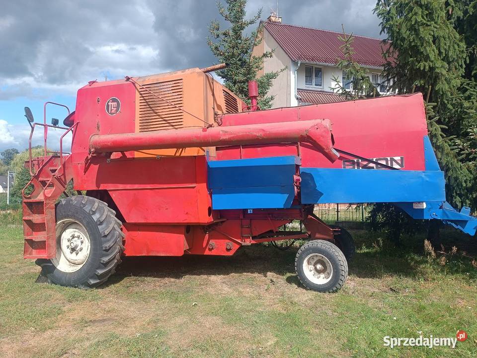 Kombajn zbożowy bizon