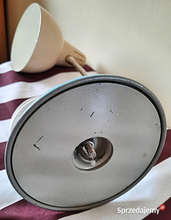 Lampa na biurko typ 1118 SZM 2 P T Wwa 2 z PRL Ostrów Wielkopolski