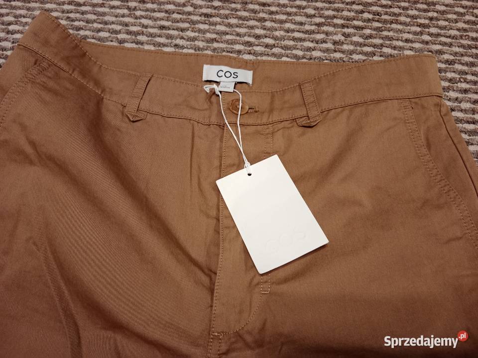Spodnie chinos COS Poznań