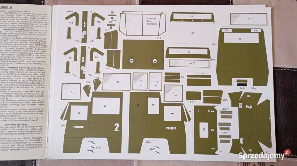 Modelik pojazdu polskiej policji Hydromil II Warszawa