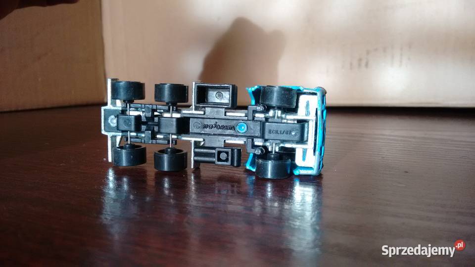 Majorette mercedes ciągnik siodłowy 2532 Stalowa Wola