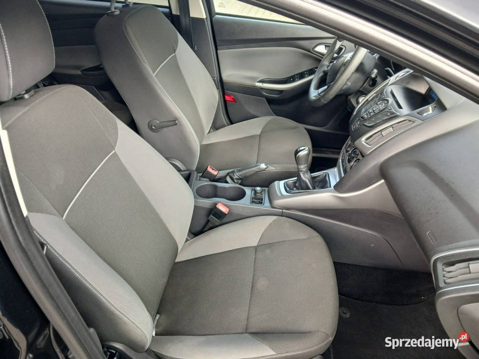 Ford Focus 16MPI klimatyzacja czujniki alufelgi przyciemniane szyby Gryfino