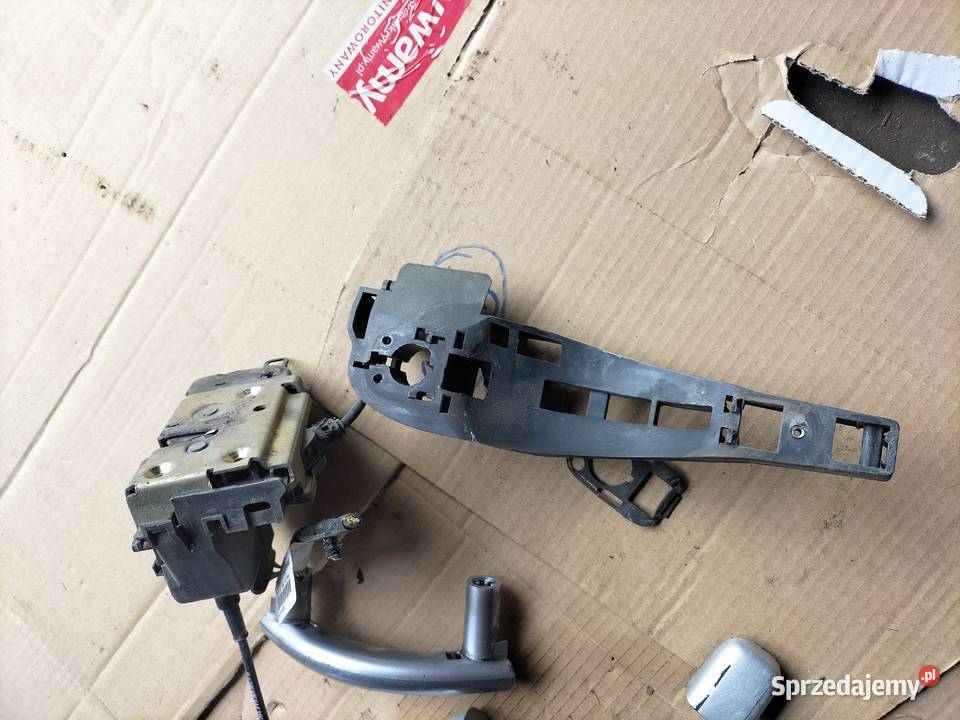 Citroen C3 MK1 KLAMKA ZAMEK WKŁADKA ZEWNĘTRZNA sprzedam