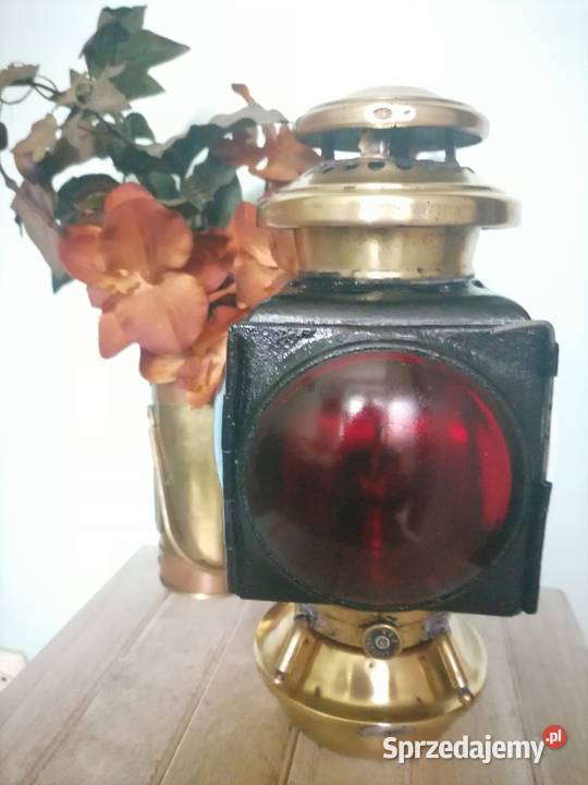Stara lampa kolejowa na nafte z lat 20 tych Kraków